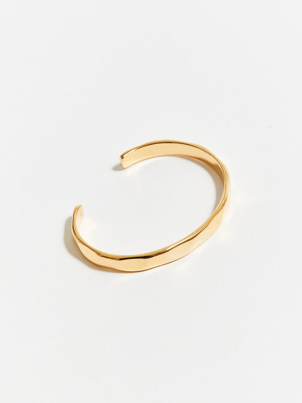 bassike anna beck small wavy cuff in gold