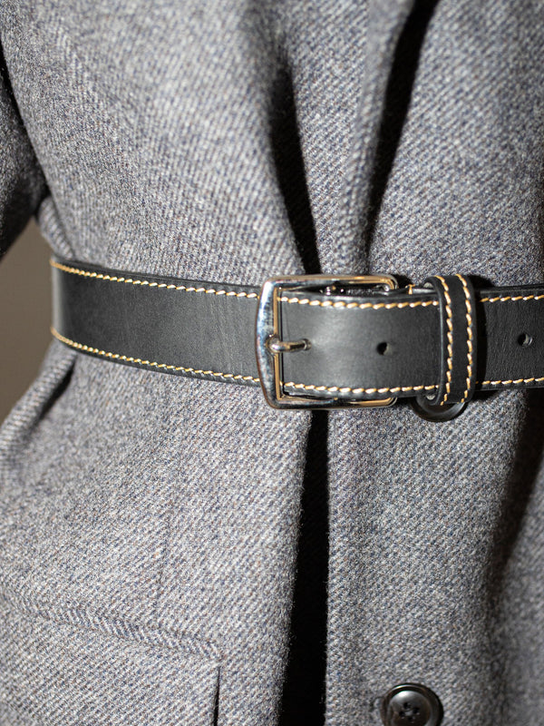 contrast stitch leather belt