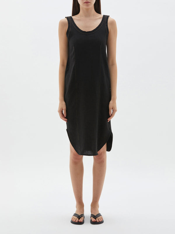 contrast scoop back tank dress