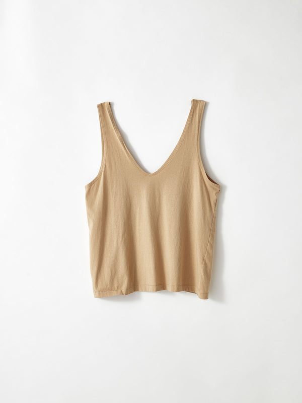 fitted v neck tank